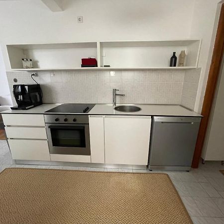 Holiday Home Cesarica Karlobag Εξωτερικό φωτογραφία