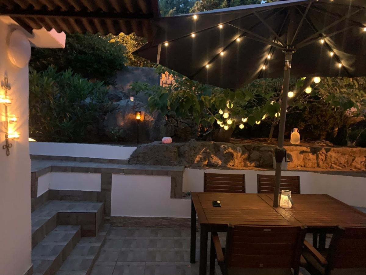 Holiday Home Cesarica Karlobag Εξωτερικό φωτογραφία