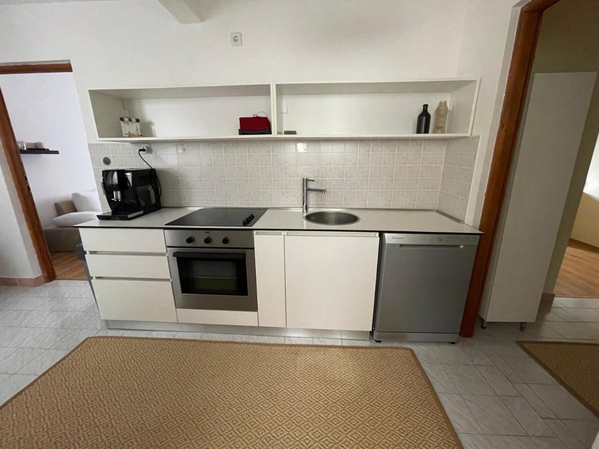 Holiday Home Cesarica Karlobag Εξωτερικό φωτογραφία