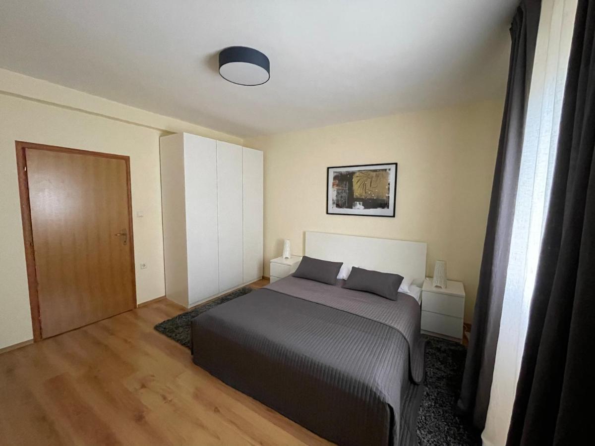 Holiday Home Cesarica Karlobag Εξωτερικό φωτογραφία