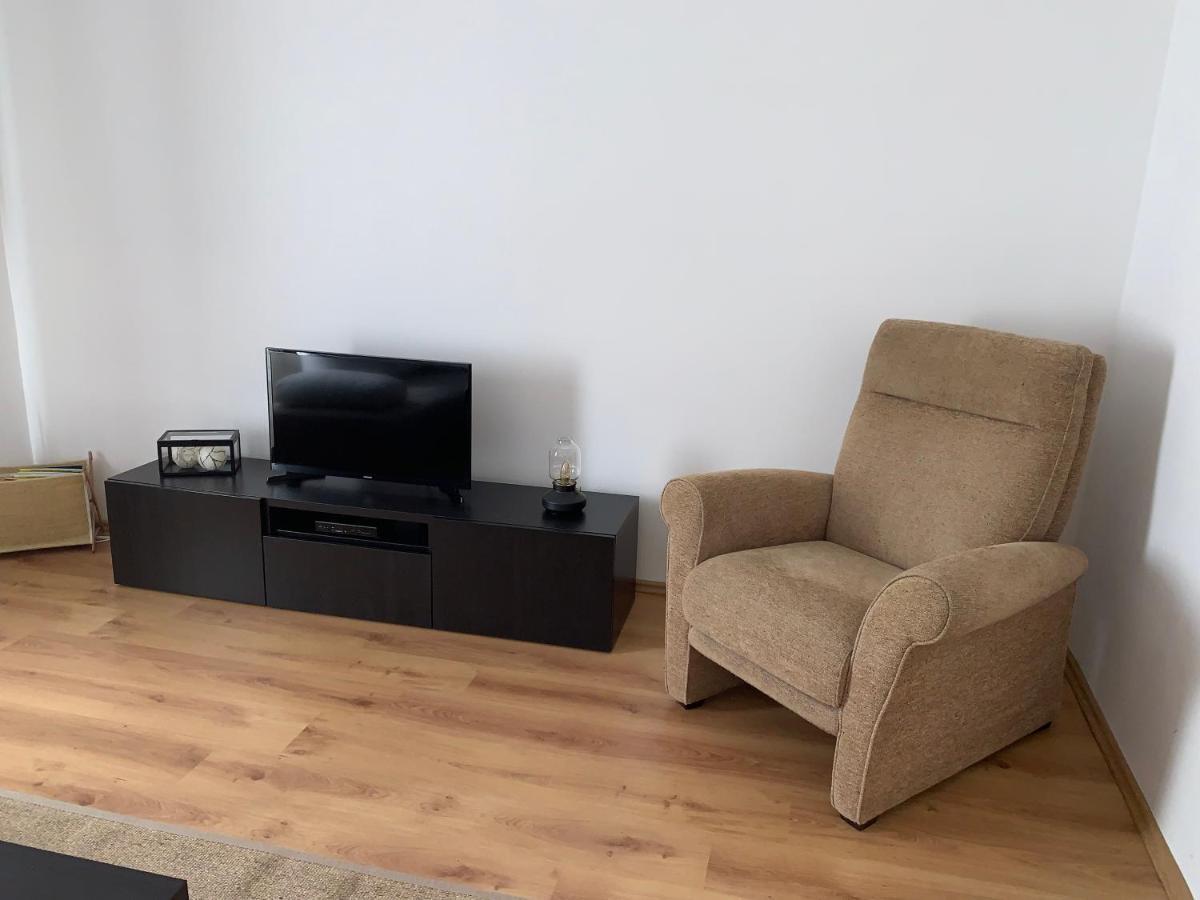 Holiday Home Cesarica Karlobag Εξωτερικό φωτογραφία